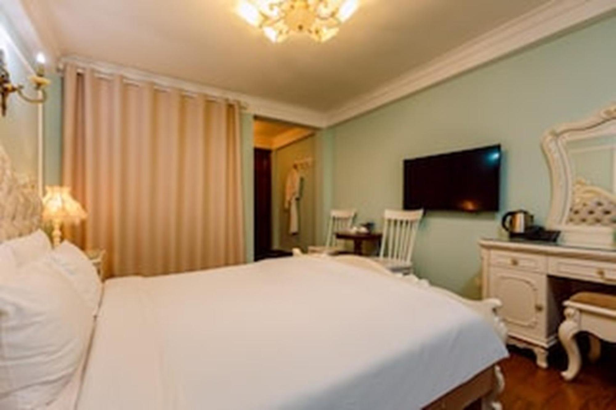 Super Oyo Capital O 1173 Le Grand Hanoi Hotel - The Ruby Exteriör bild